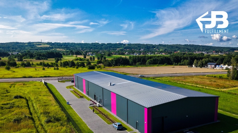 Outsourcing logistyki – 7 powodów, by wybrać fulfillment