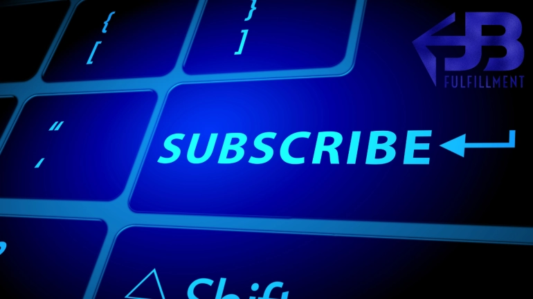 W tym artykule omówimy, jak subskrypcje mogą wspierać rozwój marki e-commerce, przedstawię strategie utrzymania zaangażowania klientów oraz pokażę, jak JB Fulfillment wspiera swoich partnerów w dostarczaniu wartości subskrybentom.